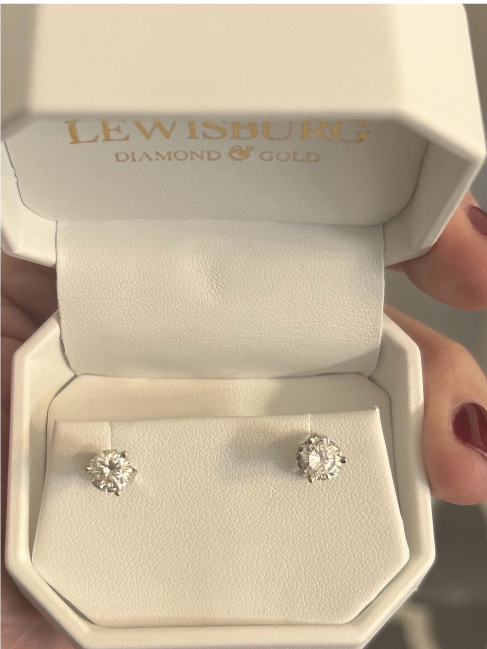 LEWISBURG White Diamond Solitaire Stud Earrings
